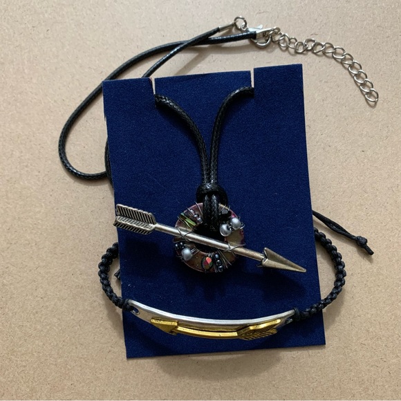 🔥5/$20🔥 Arrow Necklace and Macrame Bracelet New and Handmade - Picture 3 of 5